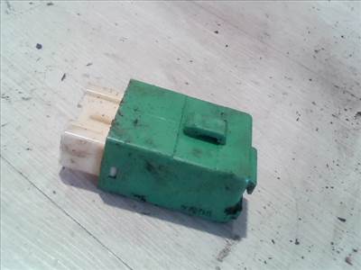 MAZDA 323 98-01 Egyéb elektronika