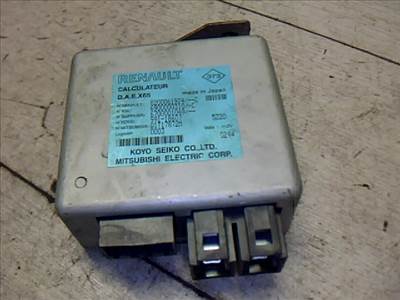 RENAULT CLIO 01-06 Egyéb elektronika