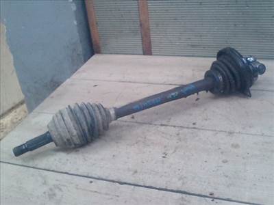 RENAULT CLIO 98-01 Bal első féltengely