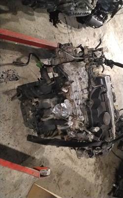 RENAULT MASTER 2010.04-2019.08 Motor, diesel fűzött blokk hengerfejjel