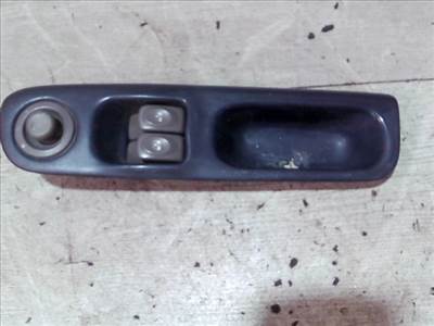 RENAULT TWINGO 93-98 Bal első ablakemelő kapcsoló