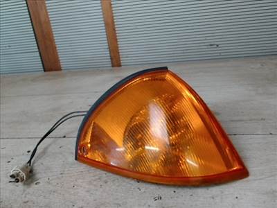 SUZUKI SWIFT 96-05 Jobb első irányjelző