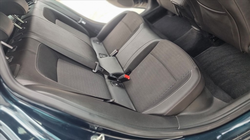 Opel Astra K Kombi Félbőr Ülés Garnitúra 8. kép