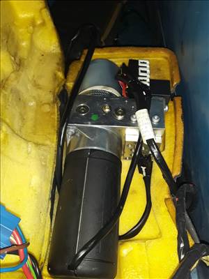 Peugeot 307 CC Tetőmozgató Szivattyú