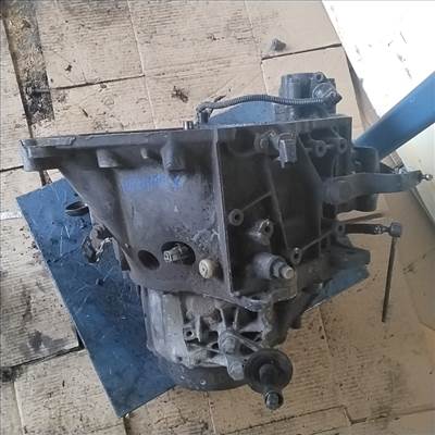 PEUGEOT 406 Sebességváltó, dízel manuális