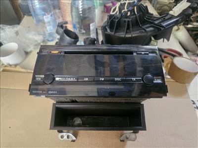 Toyota Prius (XV20) Gyári autórádió 