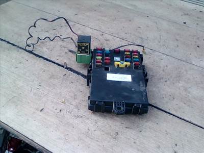 CHEVROLET AVEO T250/255 06.01-11.12 Biztosítéktábla BCM BSI BSM SAM GEM modul Utastér