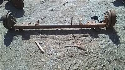 FORD TRANSIT CONNECT 02- Hátsó híd dobfékes