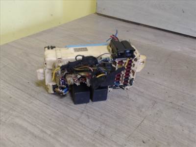 MITSUBISHI GALANT 93- Biztosítéktábla BCM BSI BSM SAM GEM modul 