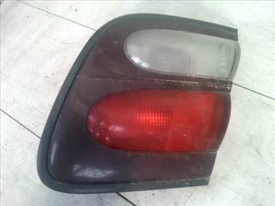 NISSAN ALMERA 98-00 Jobb belső hátsó lámpa