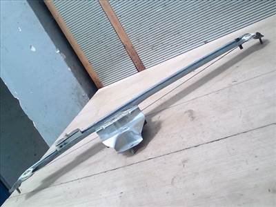 RENAULT Trafic 2014.05.01-2021.11.01 Jobb első ablakemelő szerkezet elektromos