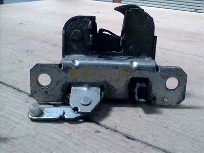 SEAT IBIZA 02-08 Csomagtér ajtó zárszerkezet