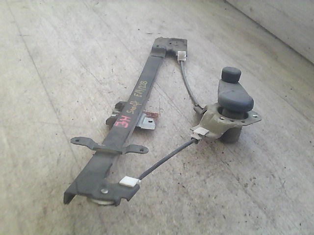 SUZUKI SWIFT 89-96 Jobb hátsó ablakemelő szerkezet mechanikus 1. kép