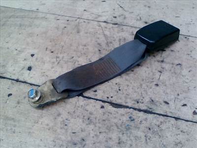 SUZUKI SWIFT 96-05 Biztonsági öv csat középső hátsó