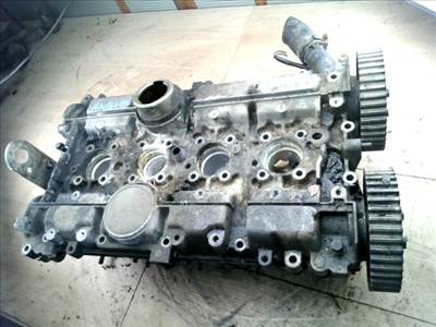 VOLVO S40 Hengerfej. benzines