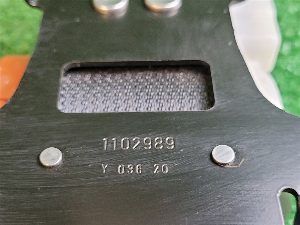 SUZUKI SX4 S-Cross II Hátsó középső Biztonsági Öv 8498561M00 8498561m00pk 4. kép