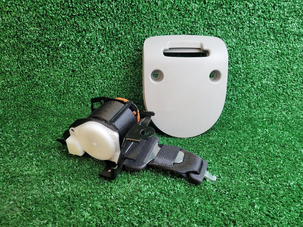 SUZUKI SX4 S-Cross II Hátsó középső Biztonsági Öv 8498561M00 8498561m00pk 11. kép