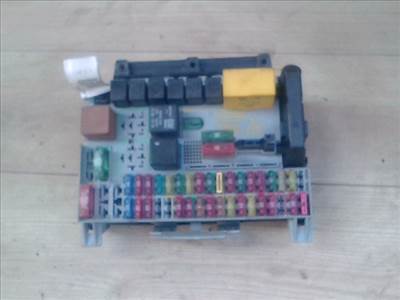OPEL VECTRA B 99-01 Biztosítéktábla BCM BSI BSM SAM GEM modul Utastér