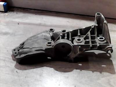 RENAULT CLIO 06-09 Tartóbak