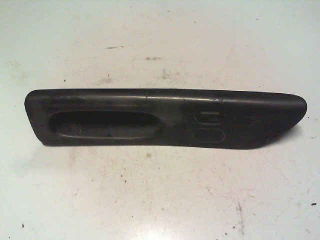 RENAULT LAGUNA 94-98 Jobb első ablakemelő kapcsoló 1. kép