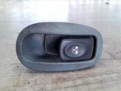 RENAULT MEGANE SCENIC 97-99 Bal hátsó ablakemelő kapcsoló