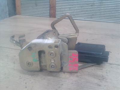 RENAULT R11 Jobb első ajtó zárszerkezet központizáras