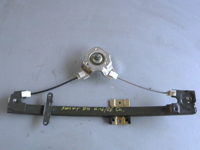 SUZUKI SWIFT 89-96 Bal hátsó ablakemelő szerkezet mechanikus 1. kép