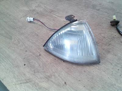 SUZUKI SWIFT 89-96 Jobb helyzetjelző