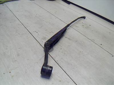 SUZUKI SWIFT 96-05 ABLAKTÖRLŐ KAR BAL ELSŐ