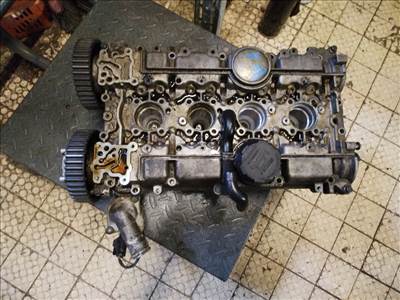 VOLVO S40 2000.06.01-2004.05.31 Hengerfej. benzines
