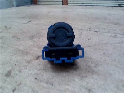 VOLKSWAGEN bora kuplung pedál kapcsoló