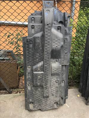 Volkswagen Polo IV 9N _ padlólemez takaró / JOBB 6q7825202h