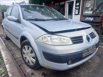 Renault Megane II 1.5DCI bontott alkatrészei