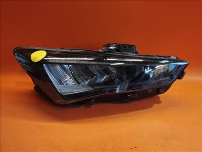 Seat Leon jobb led lámpa 5FB941006H (M.120.731R)