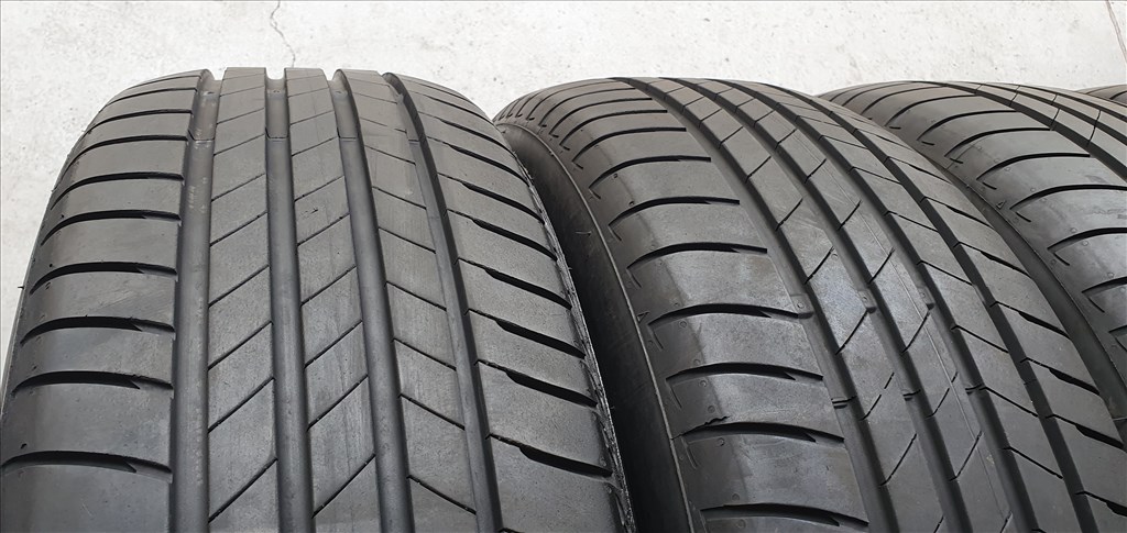 Bridgestone Turanza 215/60 R17 újszerű nyári gumi 4db    /G404. 6. kép
