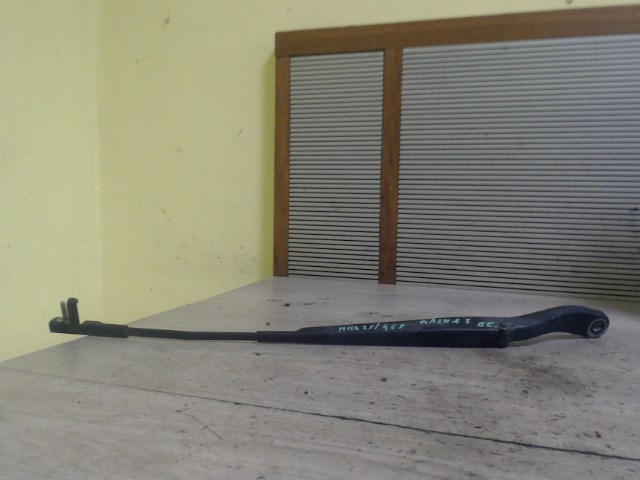 MAZDA 3 03.10-06.06 Ablaktörlő kar bal első 1. kép