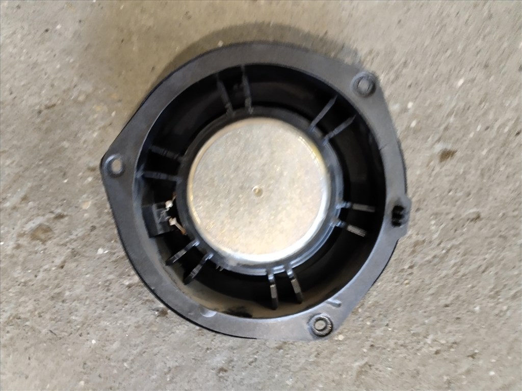 BYD Seal Belső ajtó Dynaudio hangszóró mélyközépsugárzó hce79112200 3. kép