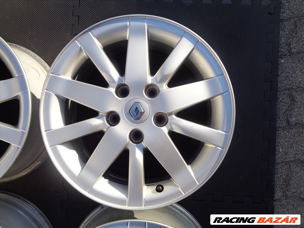 Renault Gyári alufelni 16-os, 5×114.3-as, szép állapotban eladó.  4. kép
