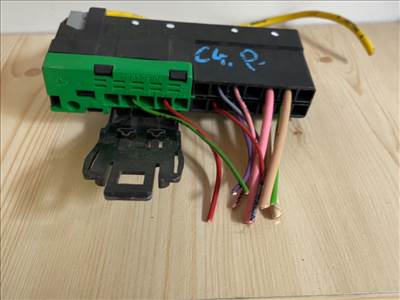 CITROËN C4 Picasso I UD_ Biztosítéktábla Utastér