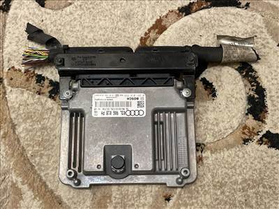 AUDI Q3 8U Motorvezérlő 016076