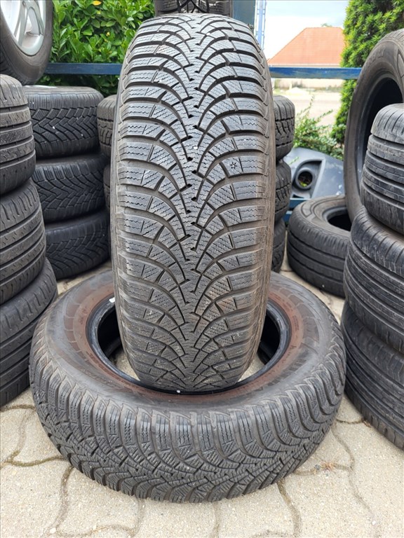 195/65 R15 Goodyear Ultragrip 9 91T | 6,5mm | 2db | DOT: 2614 1. kép