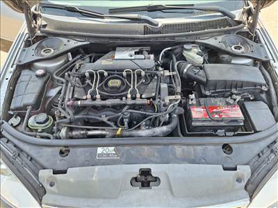 Ford Mondeo Mk3 2.0 TDCI motor alkatrészei 