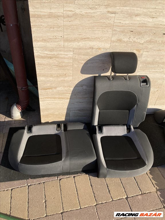 Skoda Fabia III. Hátsó üléssor (2014-20) 4. kép