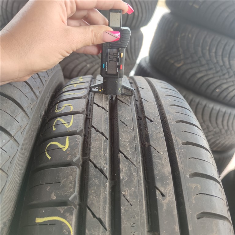  225/70 R16 Nokian nyári gumi 90000ft a 4db/42/ 4. kép