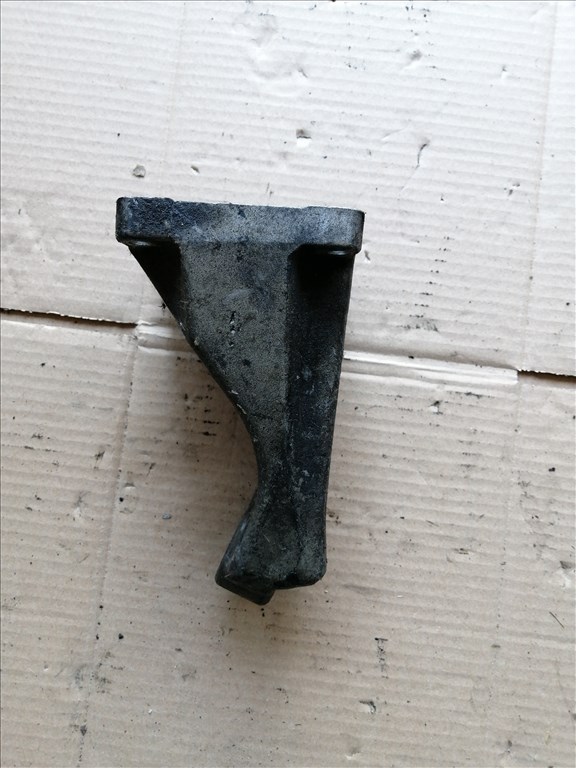 SsangYong Actyon Bal oldali motortartó bak a66522318 4. kép