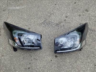 Opel Vivaro B fényszóró  260106822r