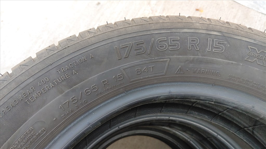  175/65R15" újszerű Michelin nyári gumi  4. kép
