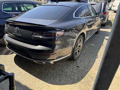 Volkswagen Arteon LB7R és LC9A karosszéria elemek és IQ LED hátsó lámpák