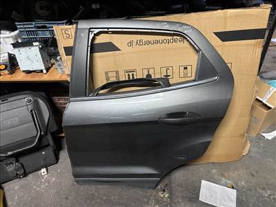 FORD ECOSPORT  Bal hátsó Ajtó (Részeivel)