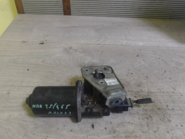 MAZDA 3 03.10-06.06 Ablaktörlő motor első 1. kép